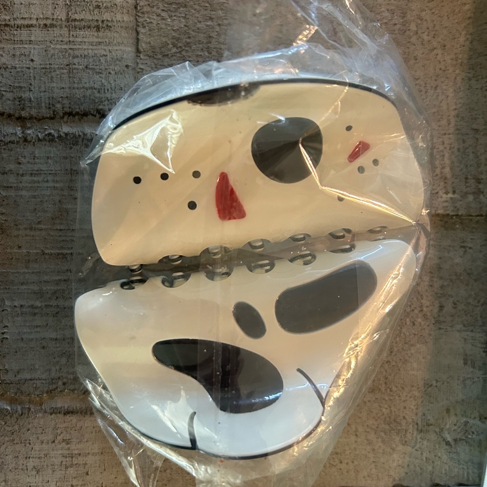 Michael Meyers and Jason claw clips